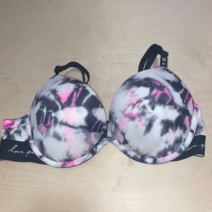 VS wear everywhere super push up bra